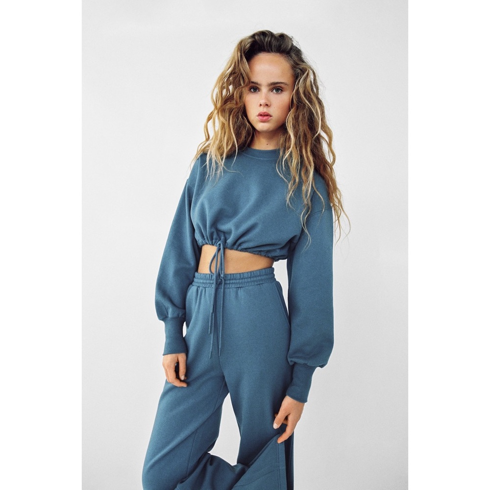ZARA LIMITLESS CONTOUR COLLECTION WIDE LEG JOGGER
PANTS - Picture 8 of 15